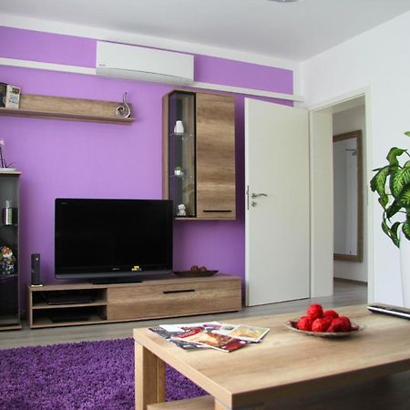 Geraeumige 4 Zimmer Wohnung An Den Kaiserthermen 트리어 외부 사진